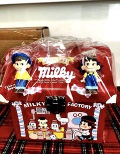 画像撮影の為段ボール箱を開封☆ペコちゃん秘密の宝箱☆ミルキーBOX☆新品未開封 画像撮影の為段ボール箱を開封☆ペコちゃん秘密の宝箱☆ミルキー