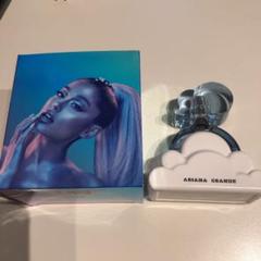 Ariana grande アリアナグランデ 香水 クラウドバイ
