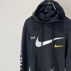 人気！！ NIKE ナイキ TM パーカー ブラック スウッシュ ス
