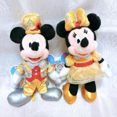 【新品レア】 ディズニー　30周年　ミッキー ミニー　金コス　ぬいぐるみバッジ