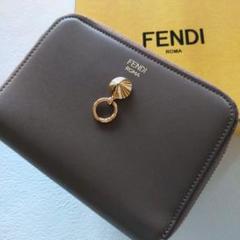 新品未使用 FENDI 折り財布 バイザウォレット 日本未入荷 大人気デザイン