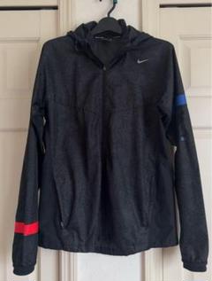 【破格❗️】NIKE マウンテンパーカー NIKE（マウンテンパーカー）のフリマアイテム一覧