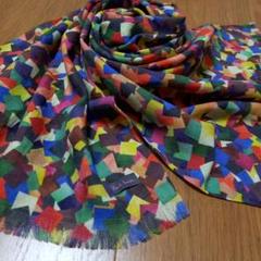 シルク100%　Paul smith ポールスミス　花柄　ストール　イタリア製 ポールスミス PAUL SMITH ストール マフラー フリンジ 花柄 総柄