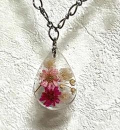 お花のチャーム