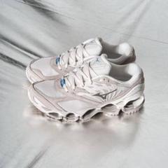 MIZUNO　ミズノ　 WAVE PROPHECY ウェーブプロフェシー　LS