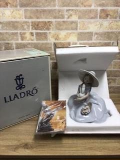 【美品】LLADRO リヤドロ フィギュリン バニーキッス 6741 リヤドロ LLADRO 6741 ⑤ 2001年限定品 バニーキッス フィギュ