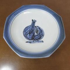 大皿 共箱 果物器 銘 ザクロ 染付 八角皿 鉢 大皿 共箱 果物器 銘 ザクロ 染付 八角皿 鉢 - メルカリ