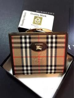 BURBERRY 折り財布[新品未使用]本日値下げしました。 新品・未使用】バーバリー Burberry 財布 二つ折り 牛革 二