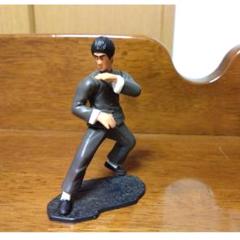 2025年最新】ブルース・リーフィギュアの人気アイテム - メルカリ