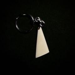 希少 鯨歯キーホルダー 3918