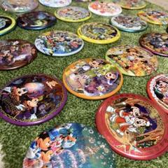 レア】24個 缶バッジ ディズニーランド ディズニーシー - メルカリ
