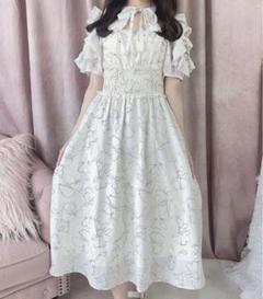 evelyn スクエアフリル花柄 ワンピース　　アイスブルー スクエアフリル花柄OP｜evelyn（エブリン）公式通販サイト