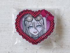 ダンガンロンパ ハート型アクリルバッジ 入間美兎 2点セット ニューダンガンロンパV3 ハート型アクリルバッジ 入間