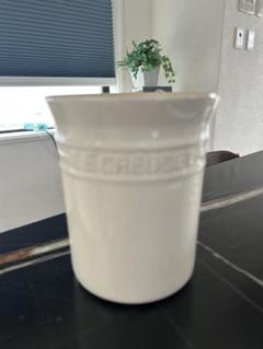 ル・クルーゼスタッカブルストレージジャーブラウンアイボリー3