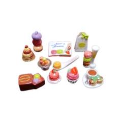 【新品・未使用】マカロンデザート　１１点　フェーヴ　フェーブ　フランス　送料込み