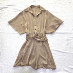 ☆オールインワン キーネック ウエストベルト 金ボタン ショートパンツ 半袖 F