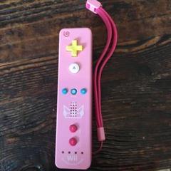 Wii リモコン コントローラー ピーチ姫