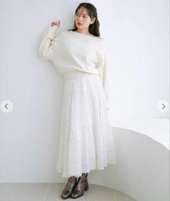 COCODEAL 新品タグ付き 岡崎紗絵着用 カットジャカードフレアスカート S COCODEAL 新品タグ付き 岡崎紗絵着用 カットジャカードフレア