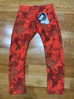 新品　オークリー　メンズゴルフパンツ　グラフィックプリント パンツ ウエスト79 新品 オークリー メンズゴルフパンツ グラフィックプリント