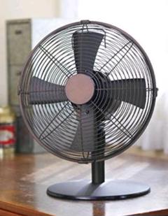 いいねの放置は結構です。レトロ 扇風機 サーキュレーター ピエリア