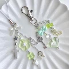 【おもちママ♡プロフ確認願い♥様】おまとめ4点　ゆめかわカラーのひらひらピアス おもちママ♡プロフ確認願い♥様】おまとめ4点 ゆめかわカラーの