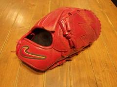 NIKE 投手用グローブ　赤 NIKE 投手用グローブ 赤 - メルカリ