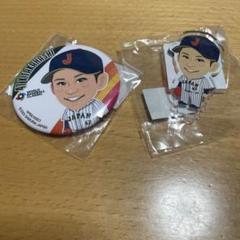 WBCガチャ第二弾　大谷選手入り　缶バッジ＆アクスタセット WBC 侍ジャパン 高橋奎二選手 アクリルスタンド 缶バッジ - メルカリ