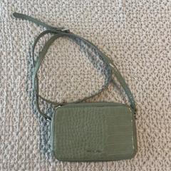 TED BAKER ショルダーバッグ - メルカリ