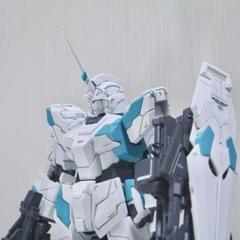 HGUC 1/144 ユニコーンガンダム ユニコーンモード ガンプラ 塗装