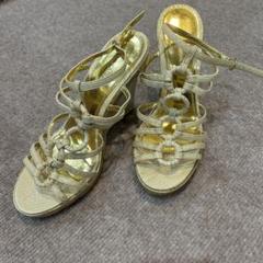 2025年最新】Enzo Angiolini レディース サンダル・ミュールの