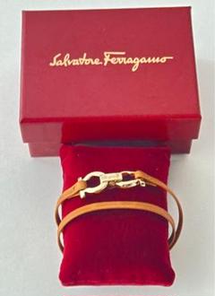 2025年最新】SalvatoreFerragamoブレスレットの人気アイテム