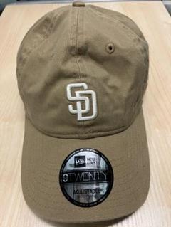 New Era 9TWENTY ベージュキャップ