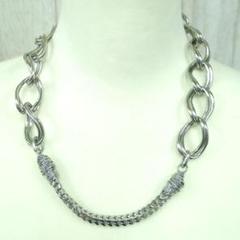 GLOSS&MATT SQUARE X CURVED　ネックレス　シルバーカラー