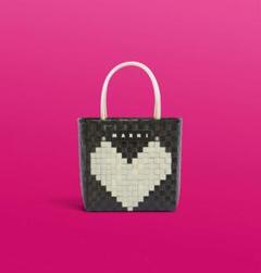 2025年最新】marni カゴバッグ ハートの人気アイテム - メルカリ