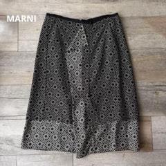 MARNI マルニ ひざ丈スカート 黒 44(L位) 2108425L0047 MARNI（マルニ）ひざ丈スカート 黒 サイズ:40(M位) レディース