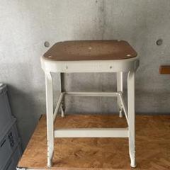 アメリカ製 LYON社 STOOL 【 LYON®︎ AURORA,ILL. 】 Lyon Industrial Stool