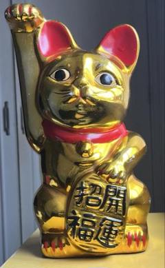 金色の招き猫　約30cm