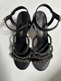 CHANEL ブラック チェーン装飾 サンダル　37