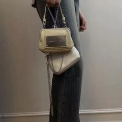 ショルダーバッグ・ポシェット [MATINKIM]frame mini wallet bag in butter MATIN KIM FRAME MINI WALLET BAG BUTTER - メルカリ