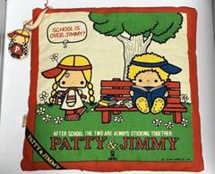 サンリオ 1975年 ガラス製 ポスト型 ミニ貯金箱 パティ&ジミー 昭和レトロ サンリオ 1975年 ガラス製 ポスト型 ミニ貯金箱 パティ&ジミー