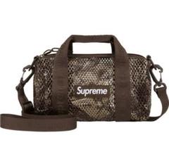 2025年最新】ダッフルバッグ supremeの人気アイテム - メルカリ