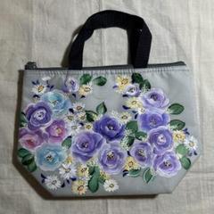 淡い薔薇のランチトートバッグ　トールペイント　手書き　ハンドメイド　保冷保温　春