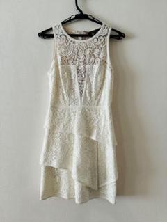 BCBG MAXAZRIAオフホワイトミニワンピース【海外ブランド・美品】 BCBG MAXAZRIAオフホワイトミニワンピース【海外ブランド・美品