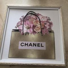CHANEL風額