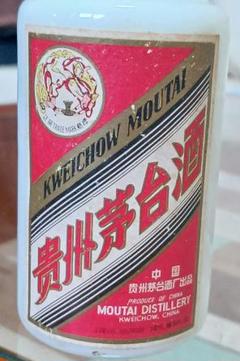 極品高梁酒　コーリャン酒　白酒　陶器ボトル500ml 57%未開封 2025年最新】中国古酒の人気アイテム - メルカリ