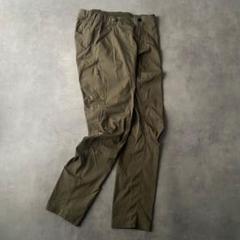 【美品】ARC’TERYX イージーパンツ チノ カーキ ロゴ AY97