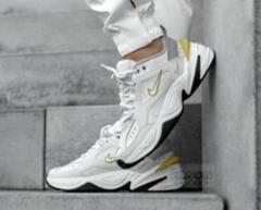 2025年最新】nike air monarch ivの人気アイテム - メルカリ