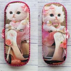 ハンドメイド　可愛い猫ちゃんパネル❣️メガネケース❣️