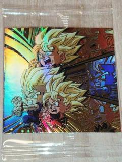 ドラゴンボール ウエハース 孫悟空＆孫悟飯＆孫悟天 超13-01 UGRのサムネイル