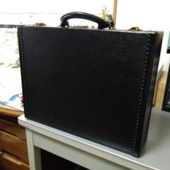 Louis Vuitton アタッシューケース プレジデントクラソール120万円
